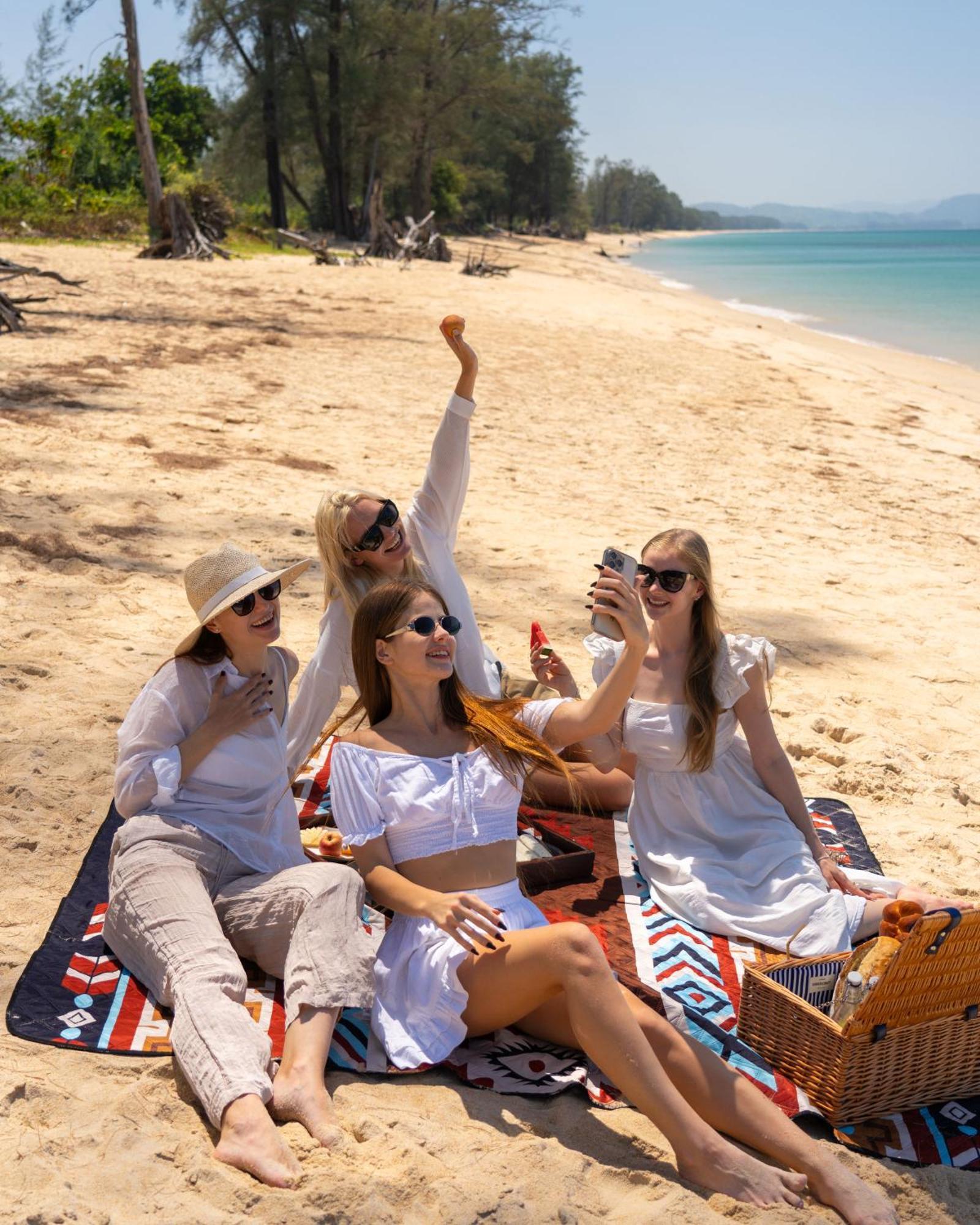 Avani Plus Mai Khao Phuket Suites المظهر الخارجي الصورة